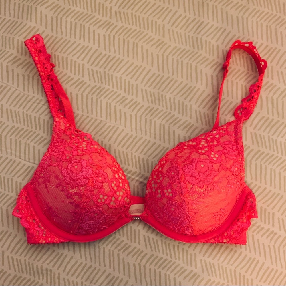 Bra